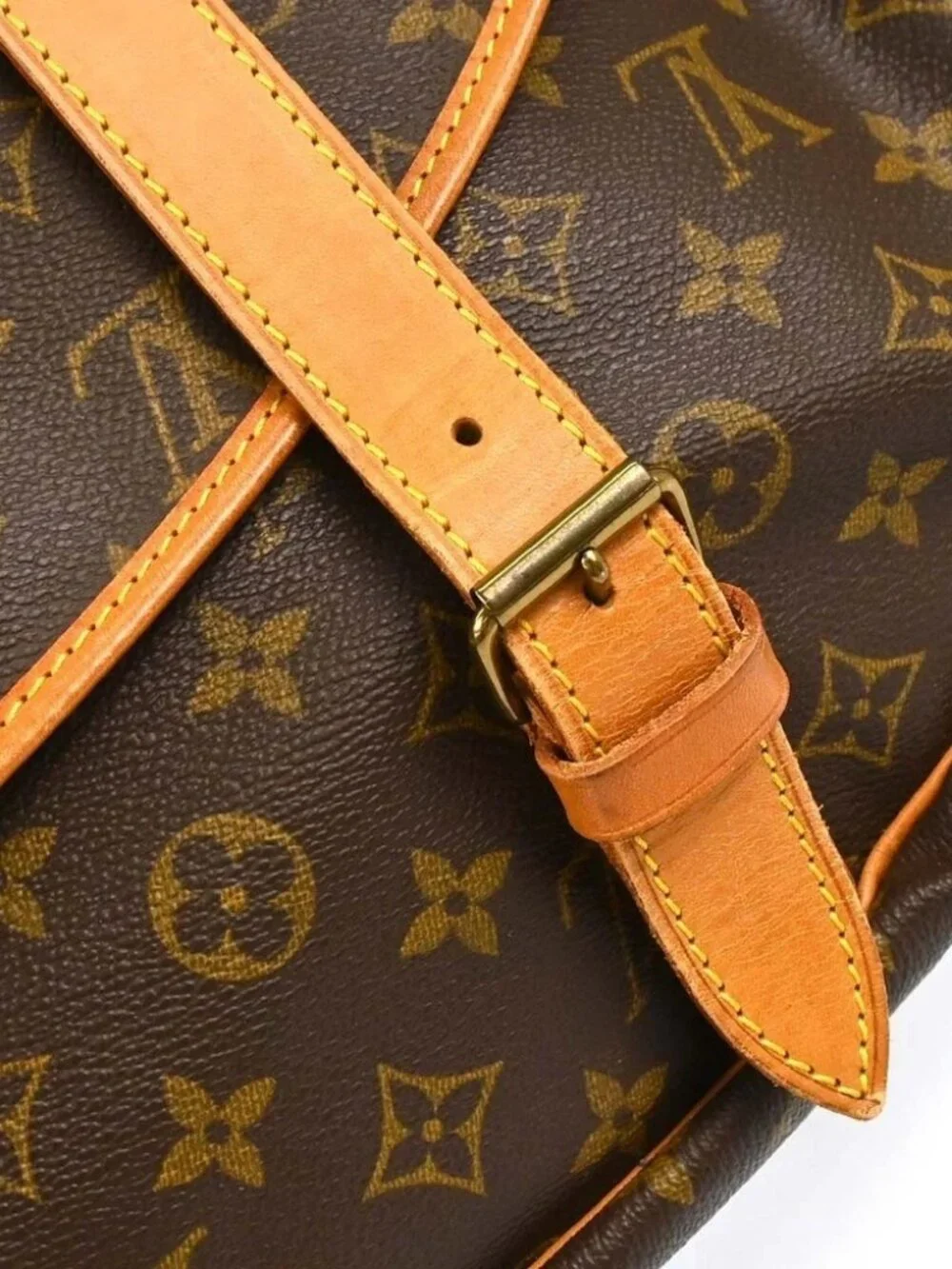 LOUIS VUITTON MONOGRAM SAUMUR 43 MESSENGER BAG